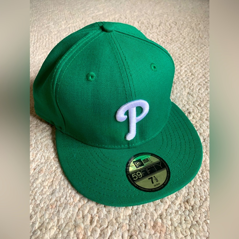 Philadelphia Phillies Green New Era Fitted Hat 7 1/2 59Fifty